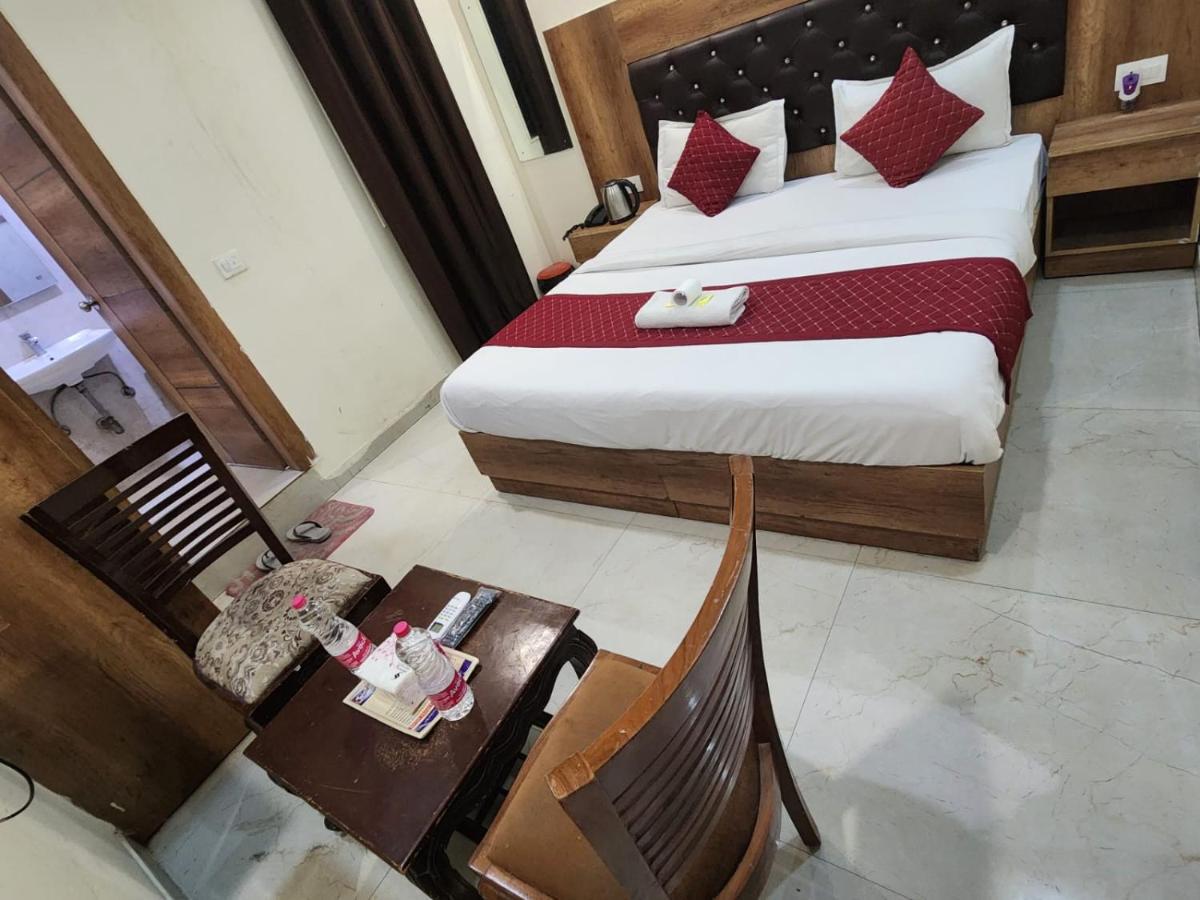 Hotel Ambe Inn By Ambience Delhi Igi Airport New Delhi Exterior foto