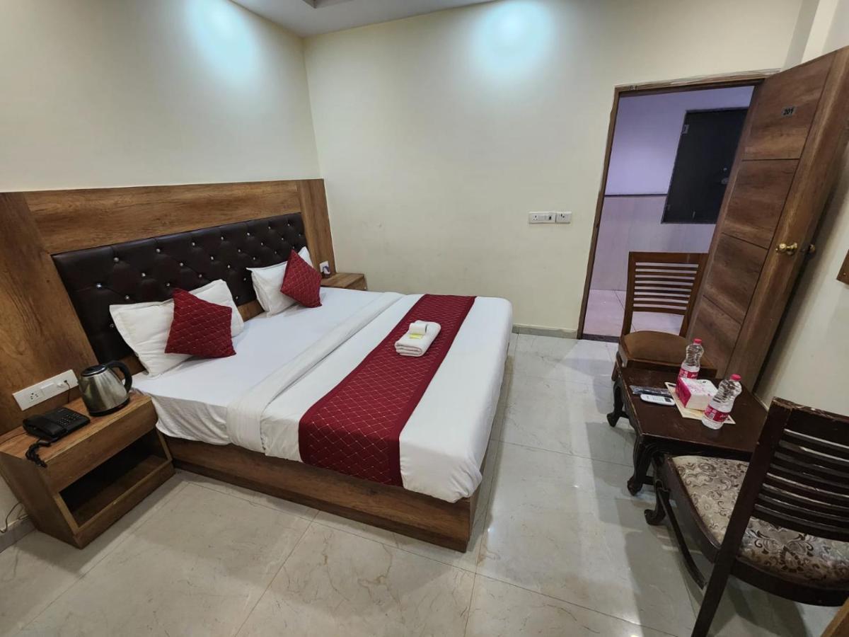 Hotel Ambe Inn By Ambience Delhi Igi Airport New Delhi Exterior foto